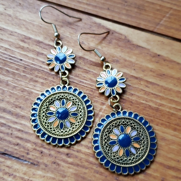 Jewelry - Bohemian style earrings